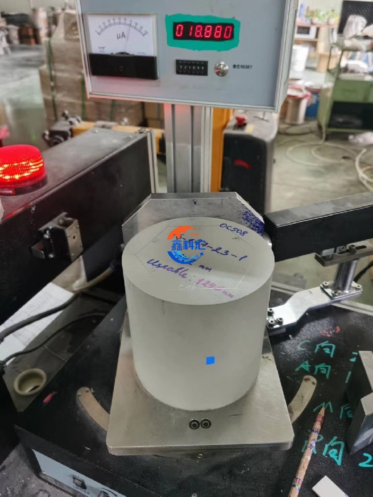 6寸蓝宝石晶棒 直径150mm 圆形光学合成蓝宝石棒 白色 高硬度耐磨