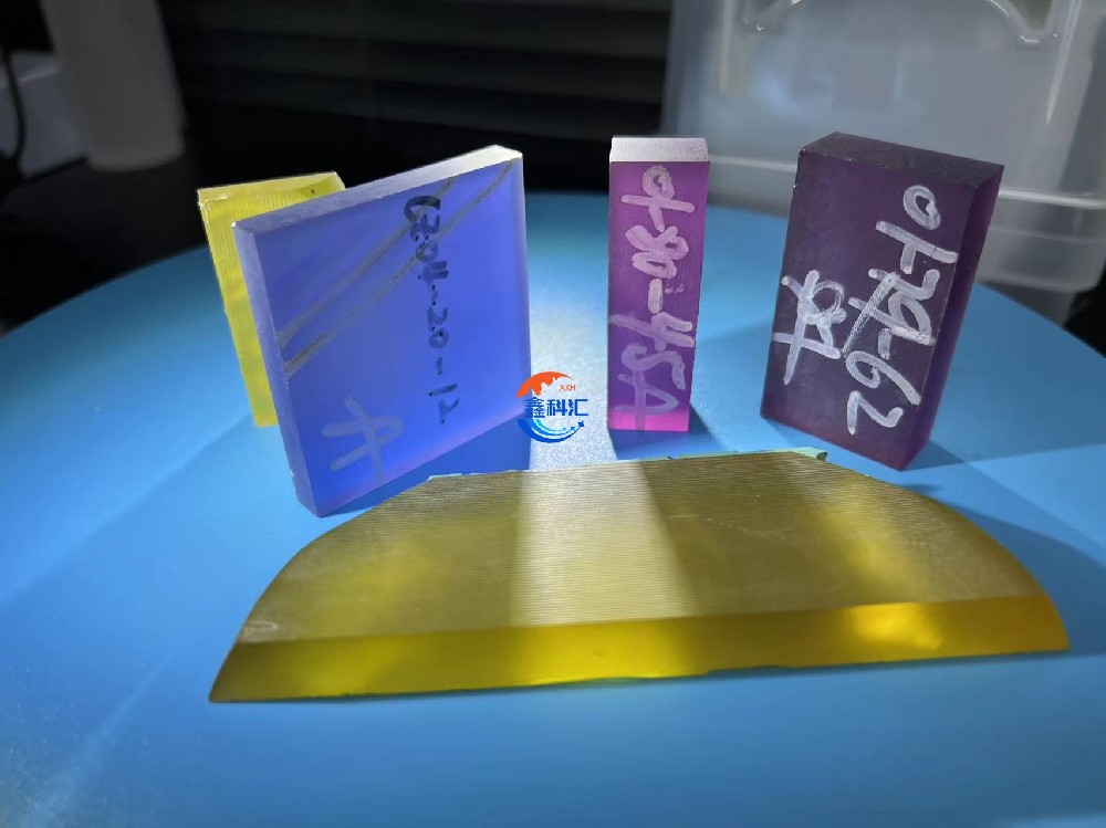 人造彩色紫色蓝宝石 Al2O3 光泽度高 内部气泡少